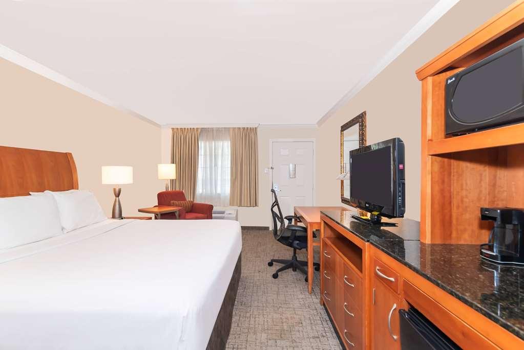 Baymont By Wyndham Beaumont Hotell Rom bilde
