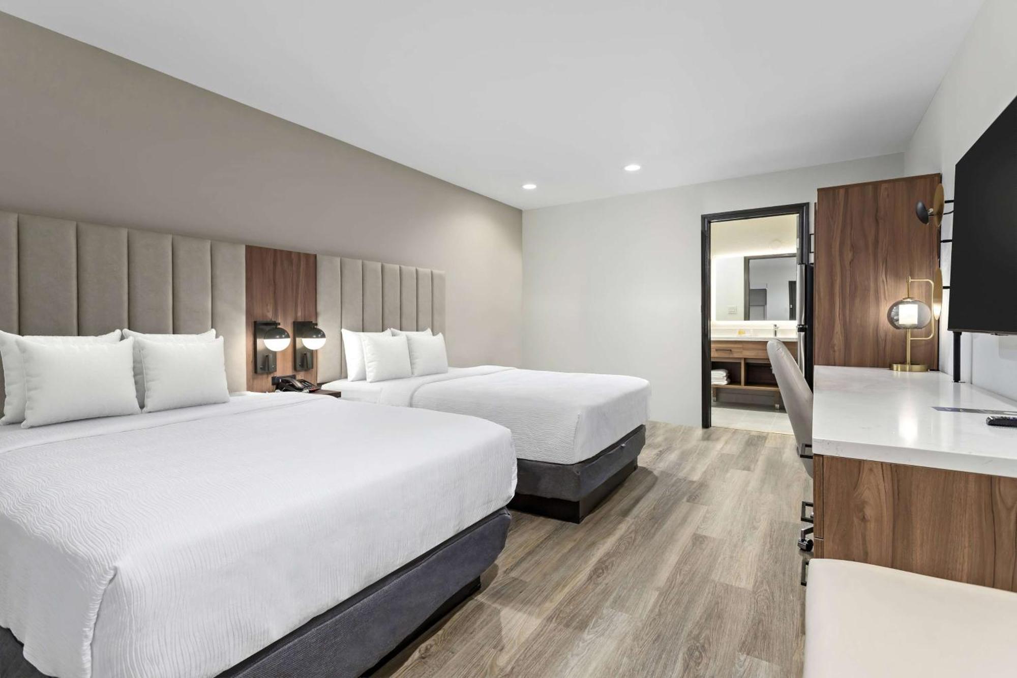 Baymont By Wyndham Beaumont Hotell Eksteriør bilde