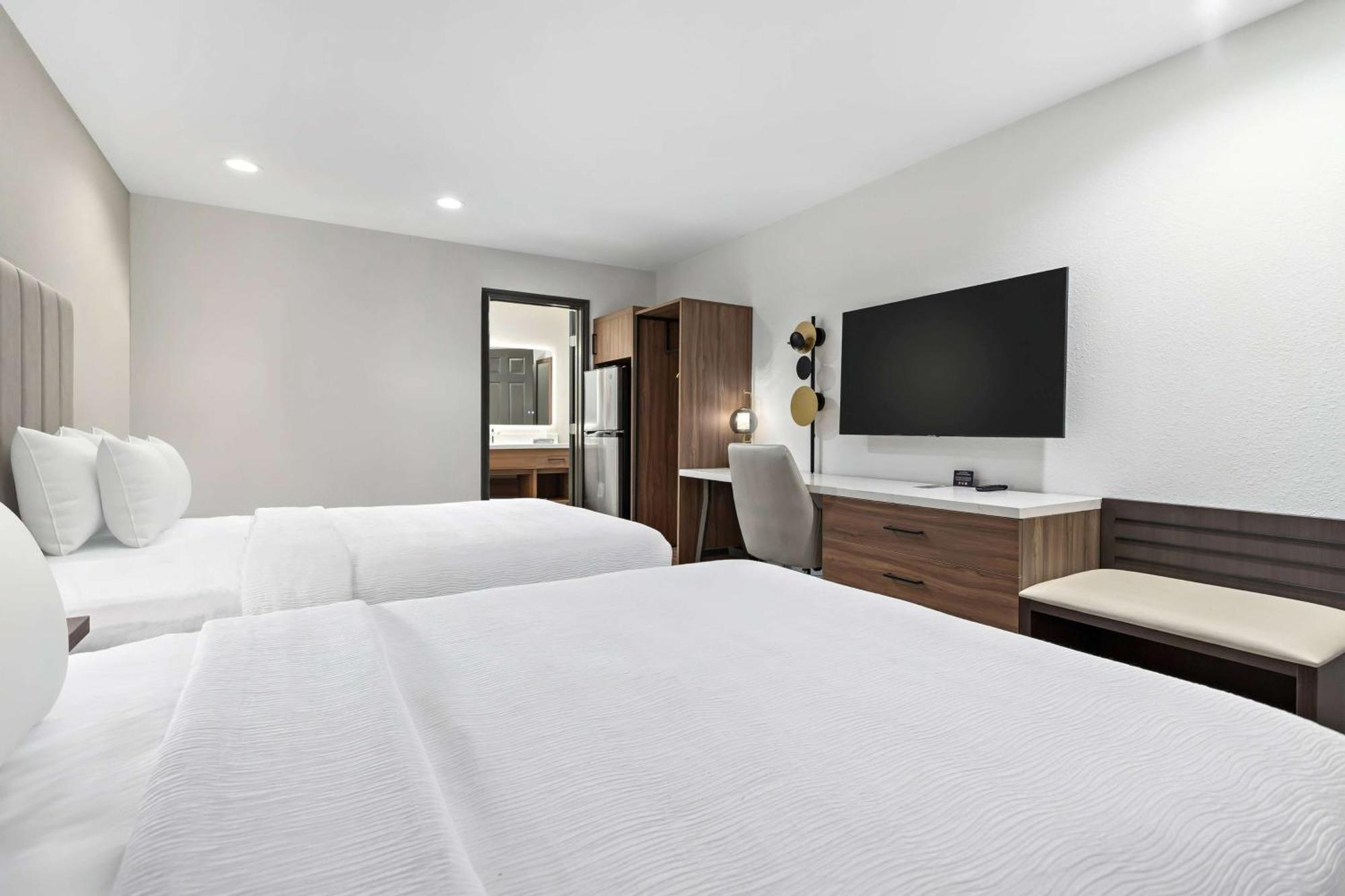 Baymont By Wyndham Beaumont Hotell Eksteriør bilde