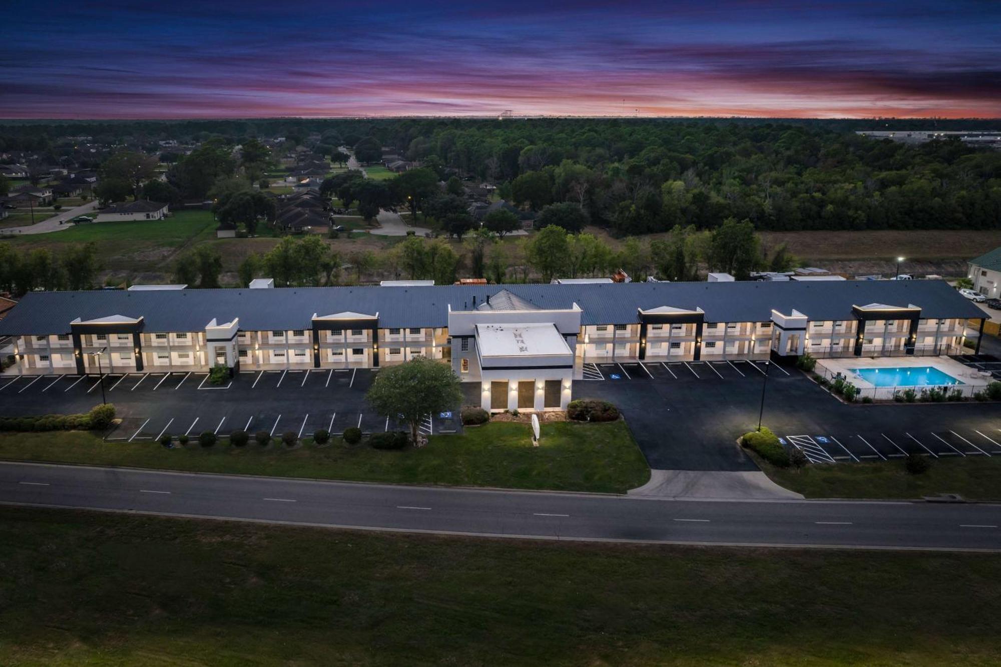 Baymont By Wyndham Beaumont Hotell Eksteriør bilde