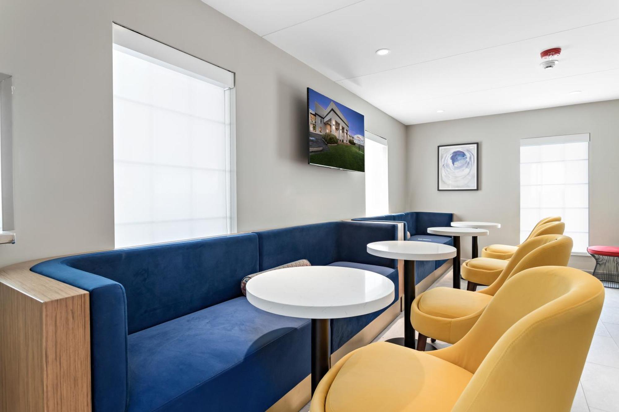 Baymont By Wyndham Beaumont Hotell Eksteriør bilde